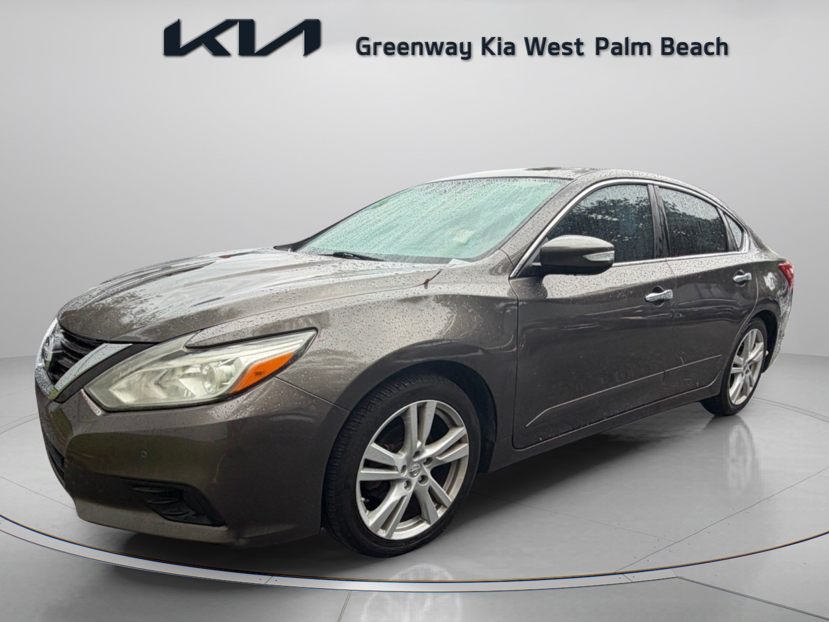 Used 2016 Nissan Altima 3.5 SL FWD image 3
