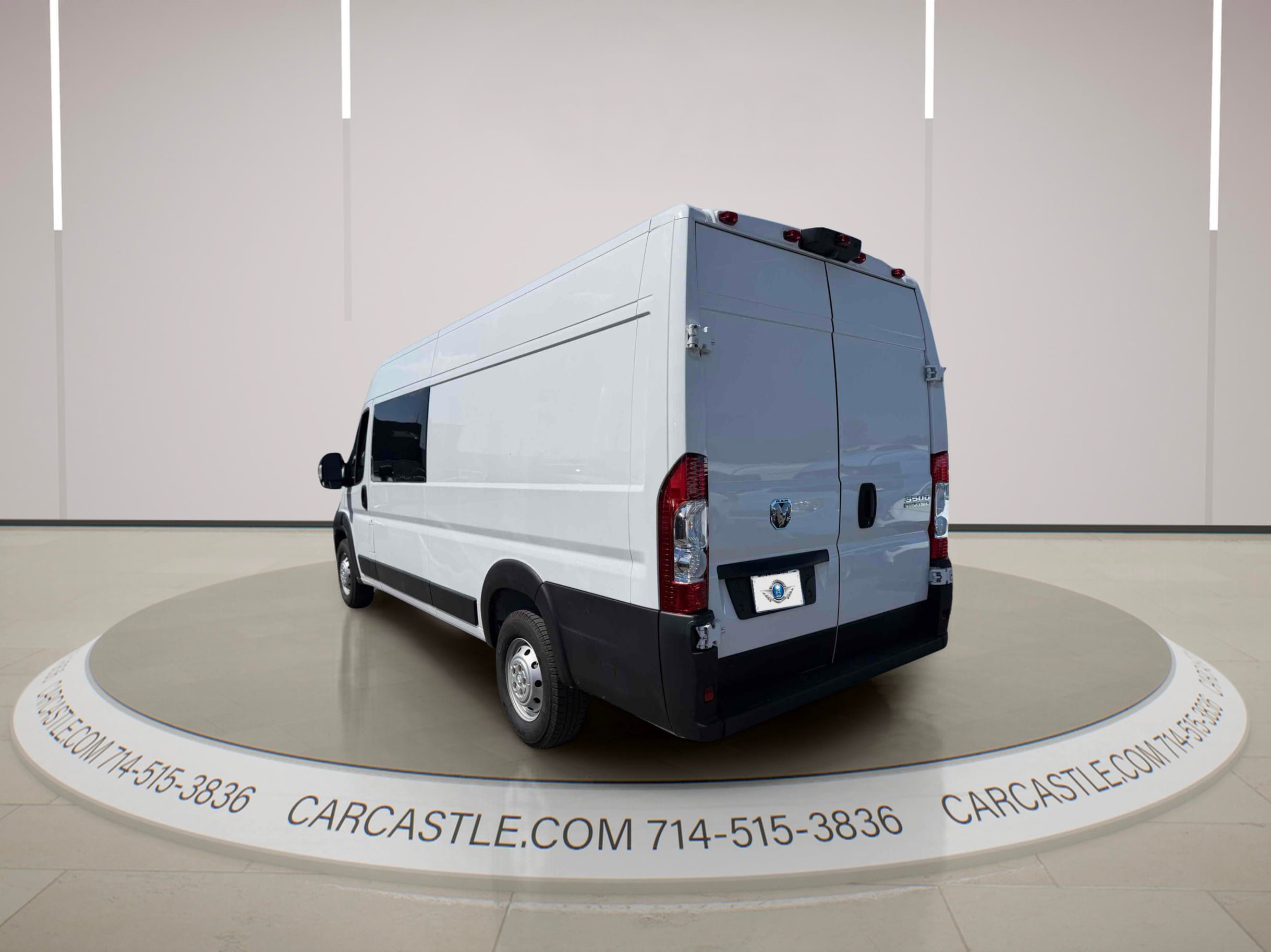 Used 2023 RAM ProMaster 3500 FWD image 3