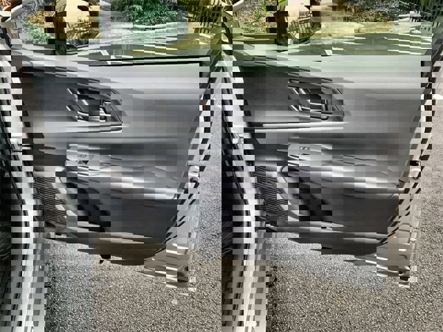 New 2026 Toyota Prius LE image 13