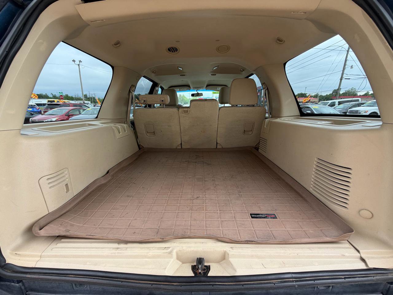 Used 2015 Ford Expedition XL AWD/4WD image 23