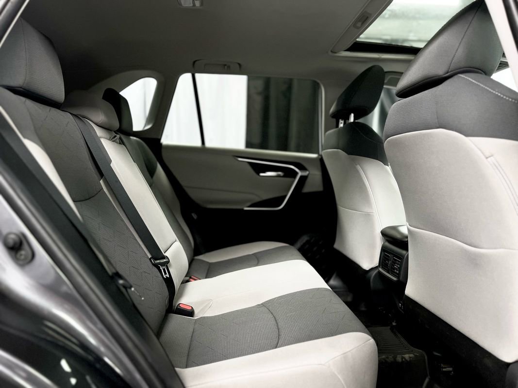 Used 2019 Toyota RAV4 XLE w/ All Weather Liner Package AWD/4WD image 35