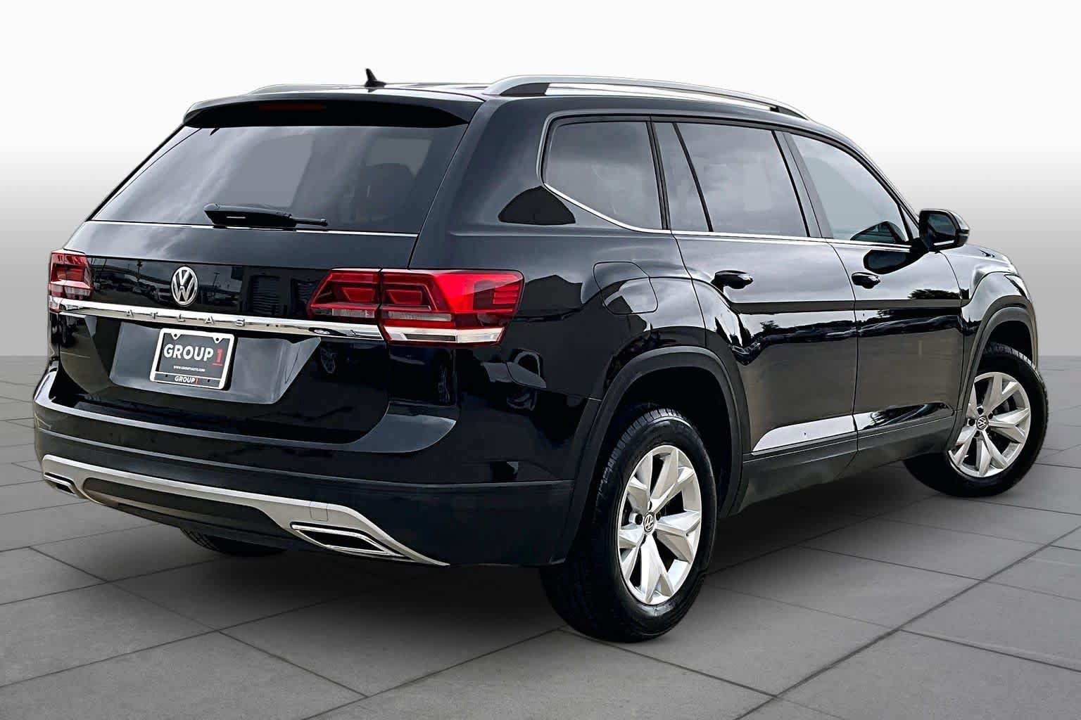 Used 2019 Volkswagen Atlas S FWD image 12