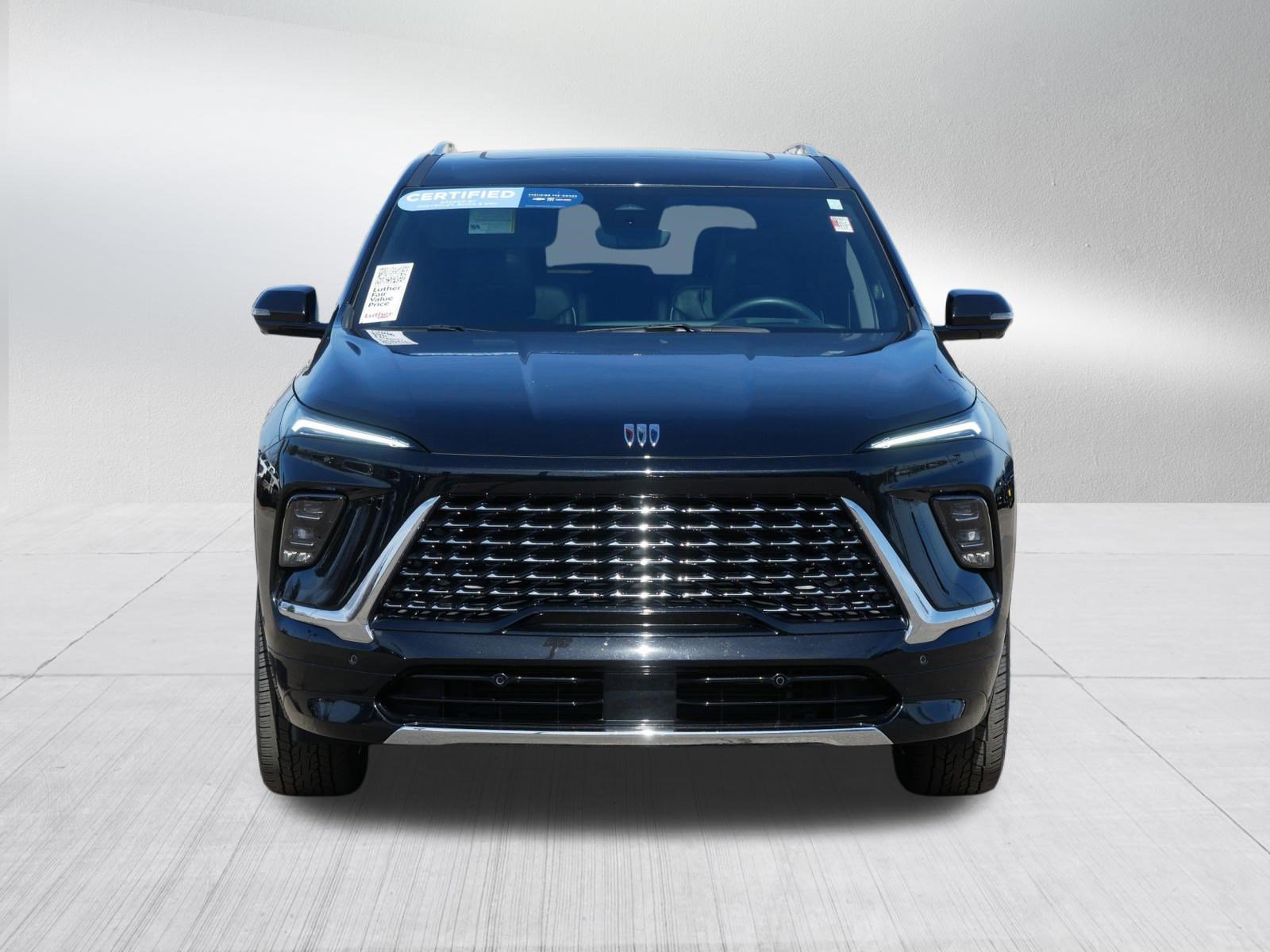 Certified 2025 Buick Enclave Avenir w/ Super Cruise Package image 2