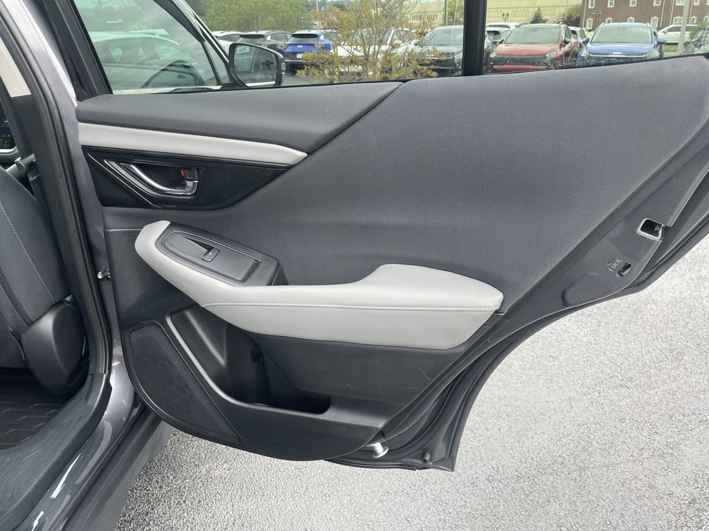 Certified 2025 Subaru Outback Premium AWD/4WD image 22