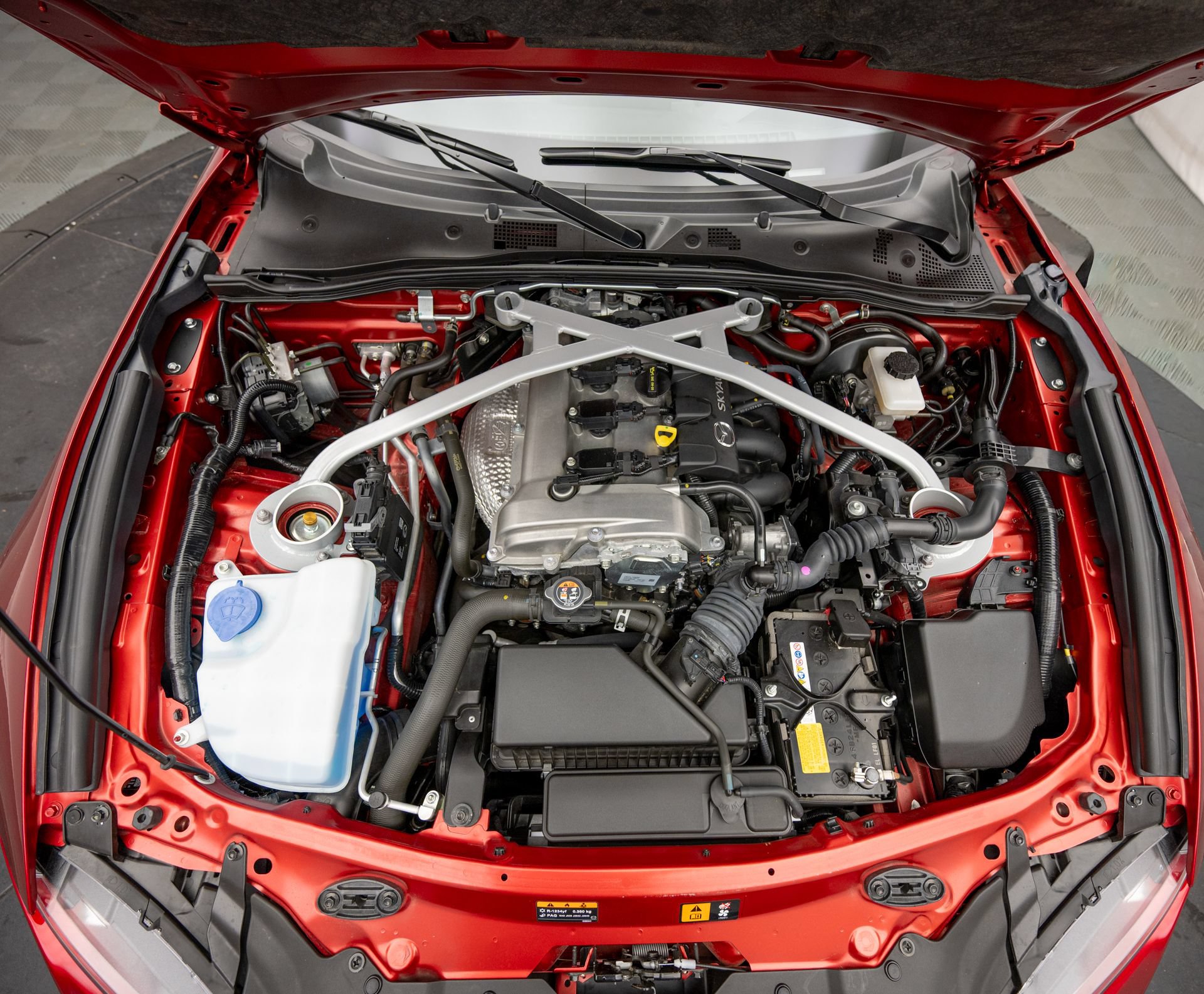 Used 2024 MAZDA MX-5 Miata RF Grand Touring RWD image 31