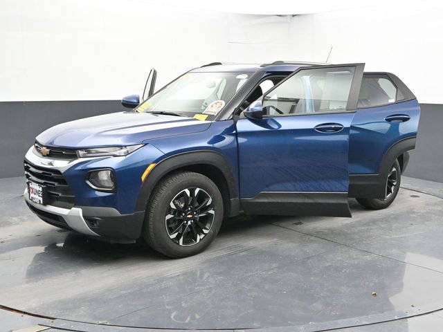 Used 2021 Chevrolet TrailBlazer LT w/ Convenience Package image 34