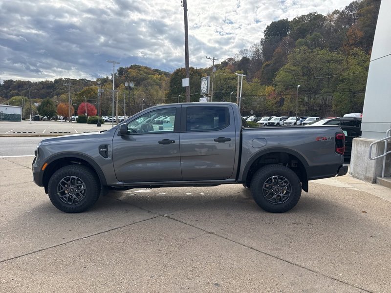 New 2025 Ford Ranger XLT w/ Equipment Group 301A High image 4