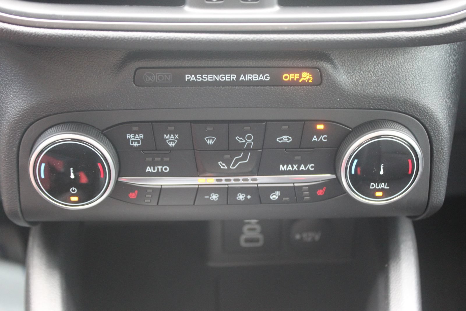 New 2026 Ford Escape Active w/ Cold Weather Package AWD/4WD image 34