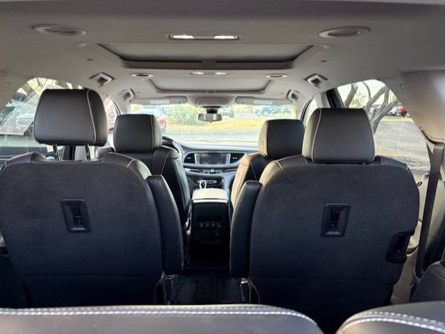 Used 2020 Buick Enclave Avenir w/ Avenir Technology Package FWD image 11