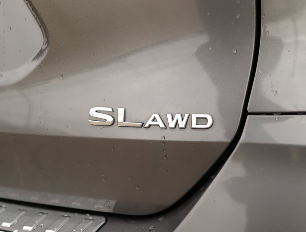 Used 2019 Nissan Rogue SL w/ Premium Package image 37