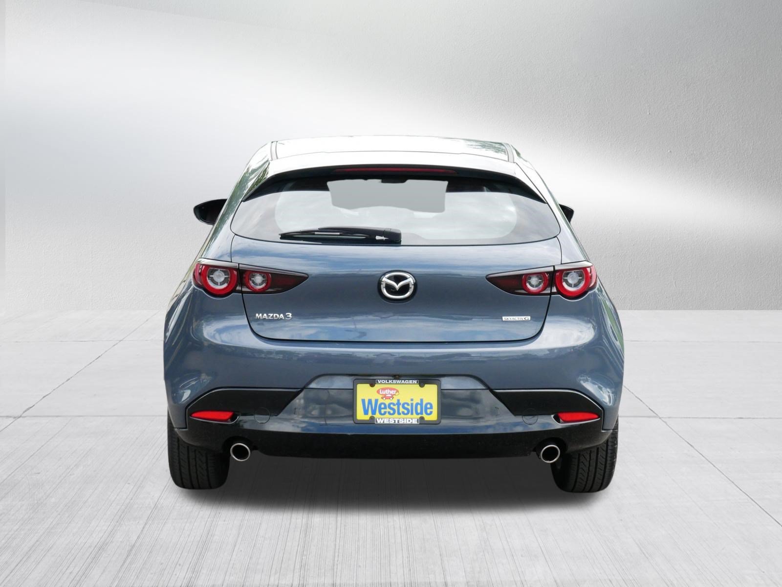 Used 2023 MAZDA MAZDA3 s FWD image 6
