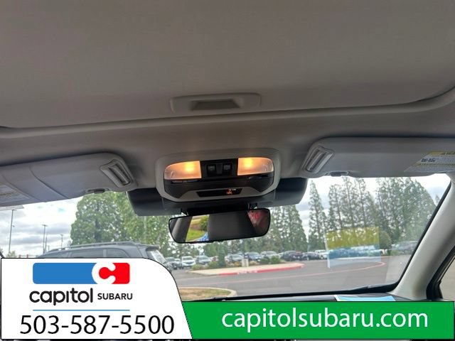 Used 2024 Subaru Crosstrek 2.0i Premium AWD/4WD image 14
