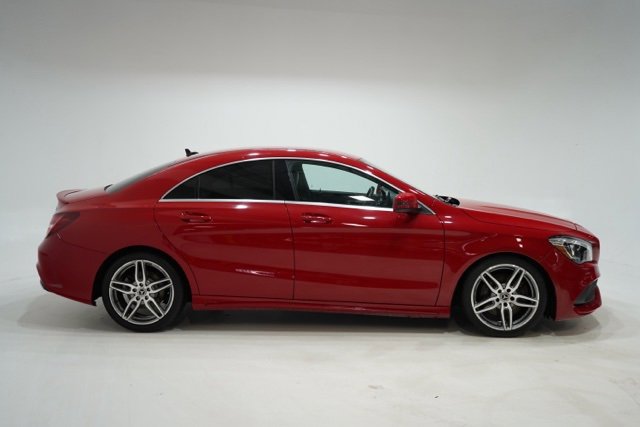 Used 2018 Mercedes-Benz CLA 250 4MATIC image 8