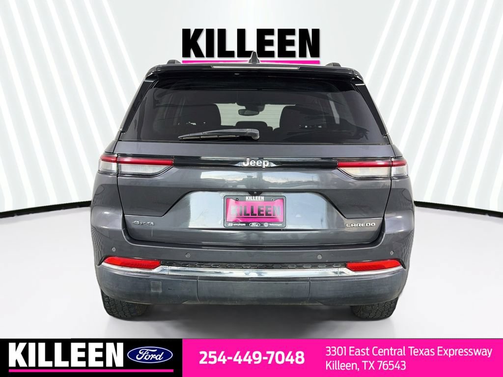 Used 2023 Jeep Grand Cherokee Laredo AWD/4WD image 8
