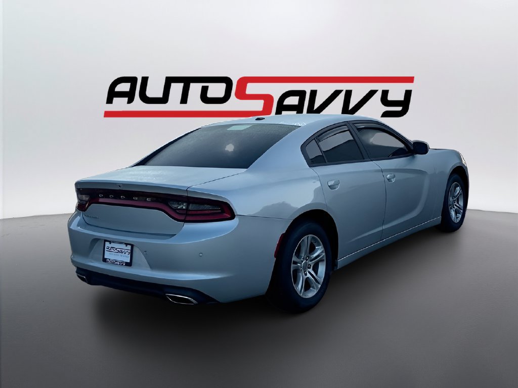 Used 2022 Dodge Charger SXT RWD image 7