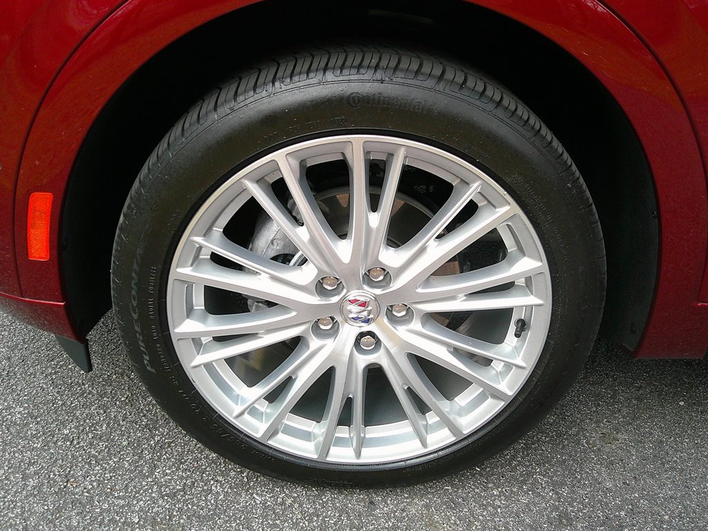 Used 2023 Buick Envision Avenir image 45