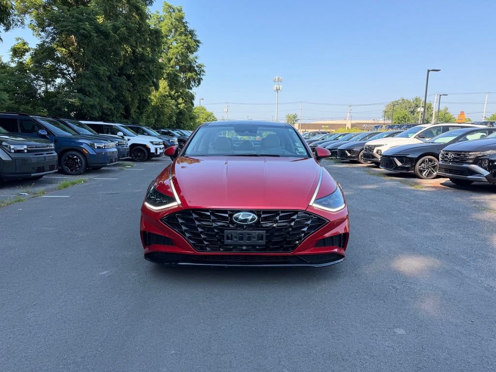 Used 2020 Hyundai Sonata Limited w/ Cargo Package FWD image 9