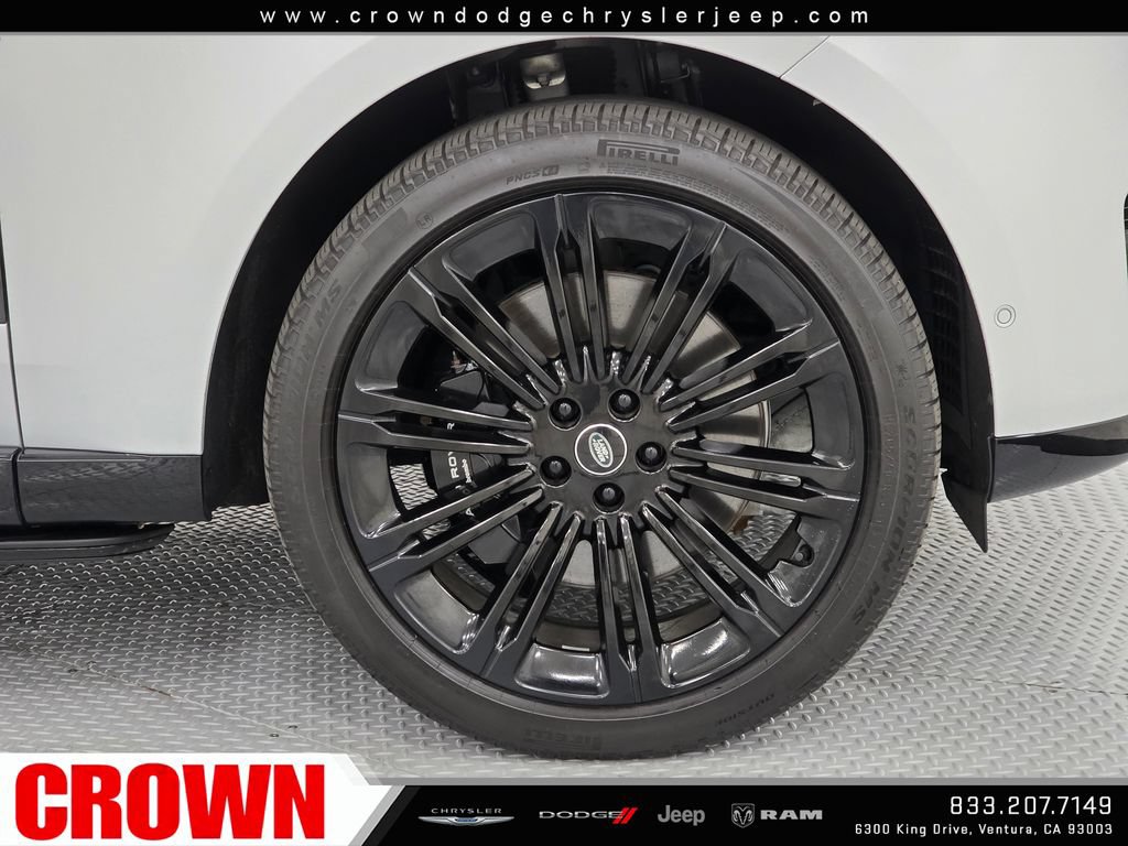 Used 2025 Land Rover Range Rover Autobiography AWD/4WD image 9