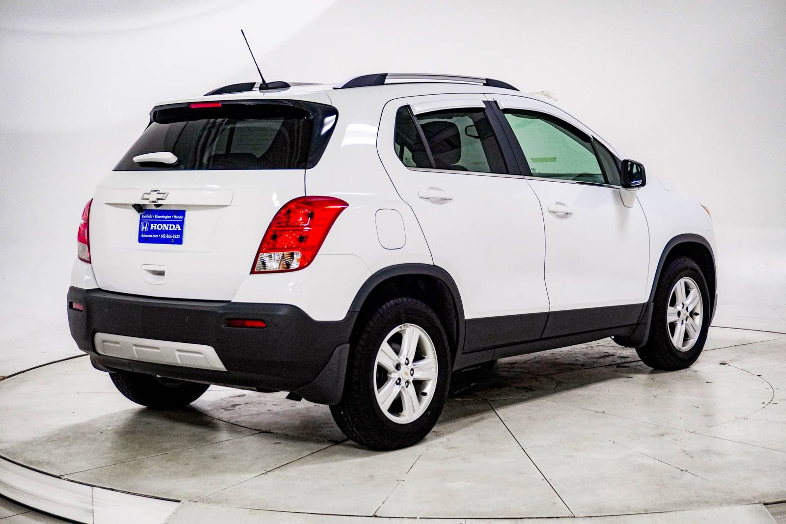 Used 2015 Chevrolet Trax LT w/ LT Plus Package image 9