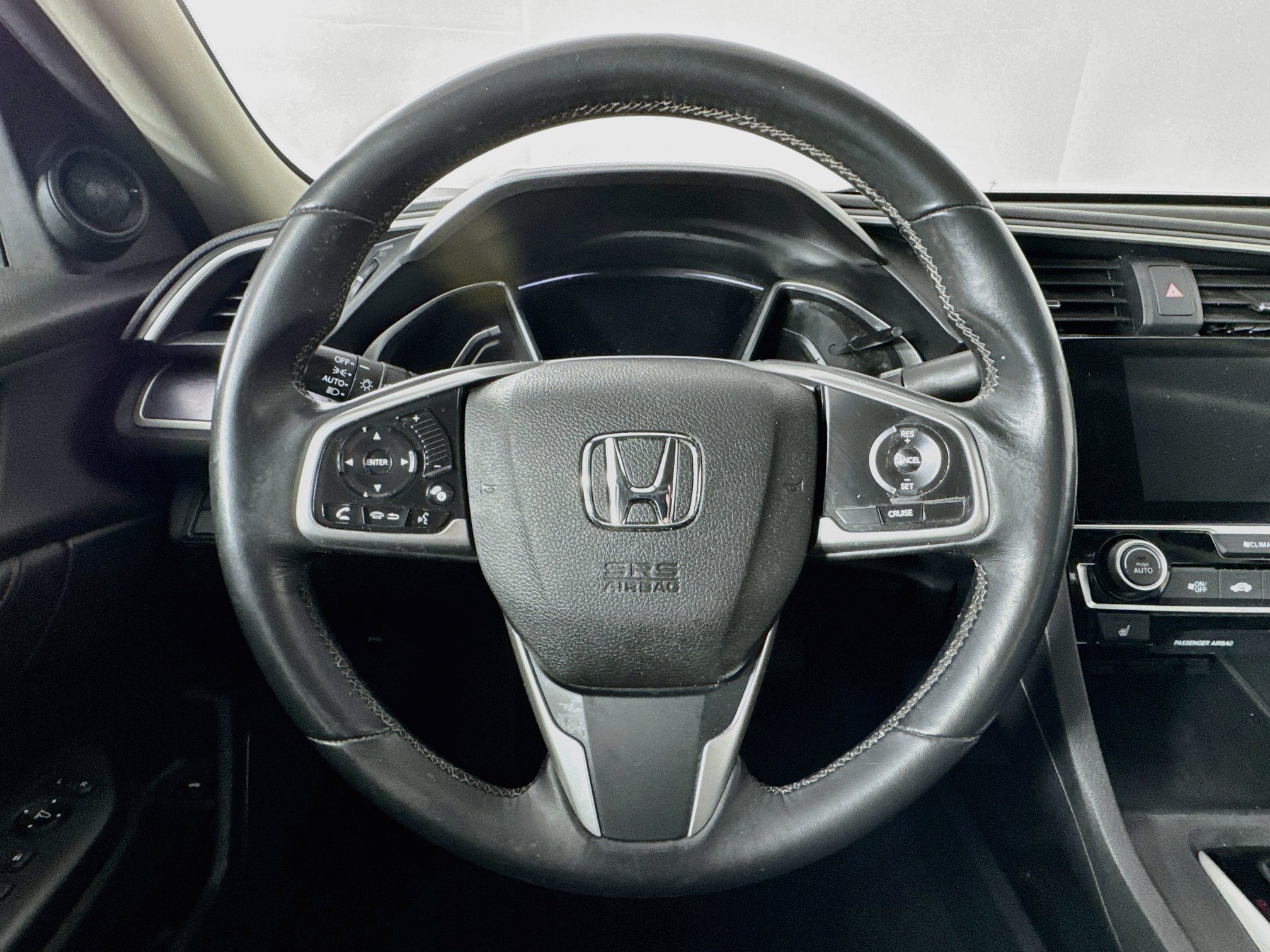Certified 2018 Honda Civic EX-L image 11