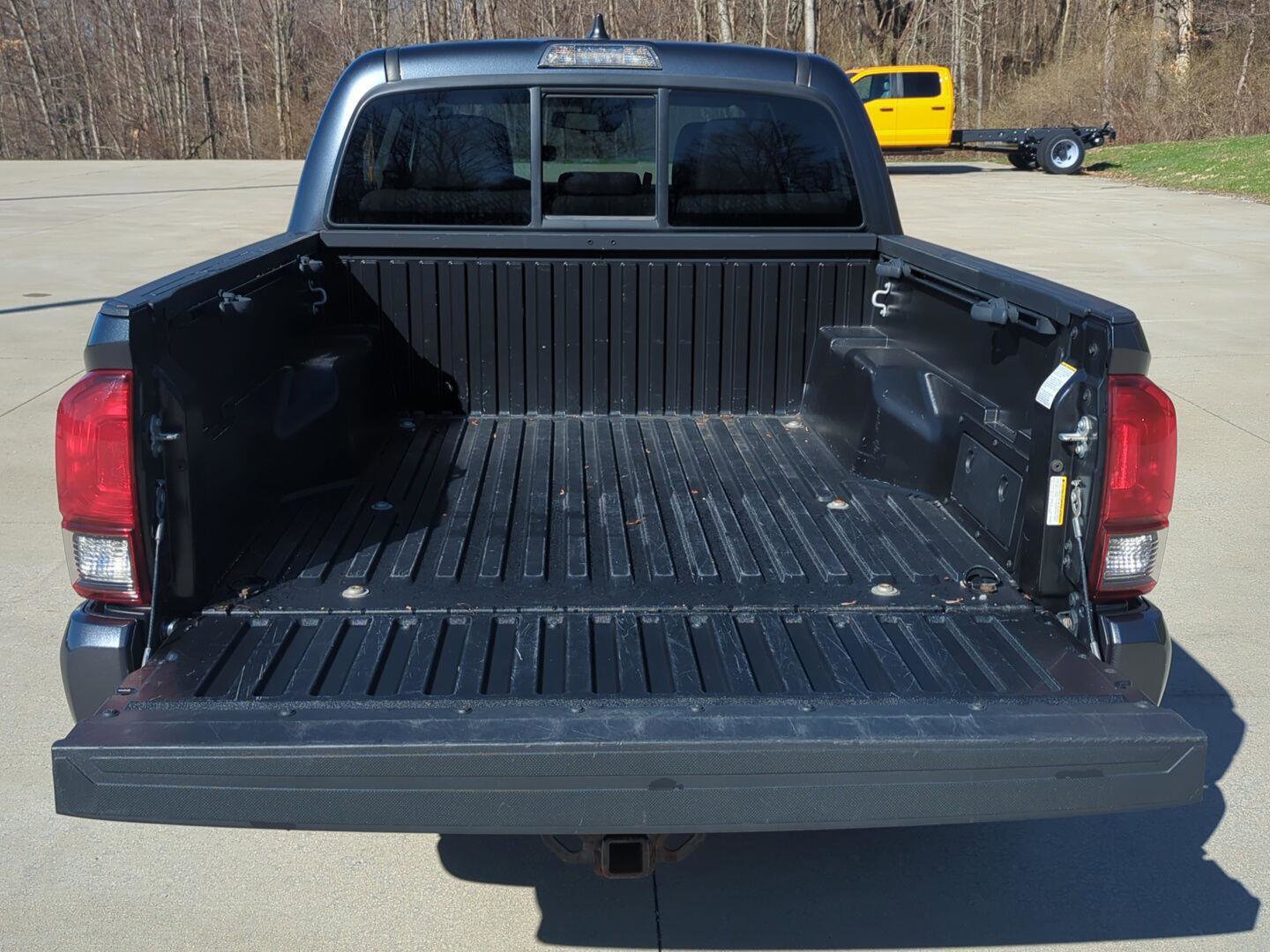 Used 2023 Toyota Tacoma SR image 23