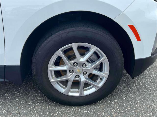 Used 2023 Chevrolet Equinox LT image 9