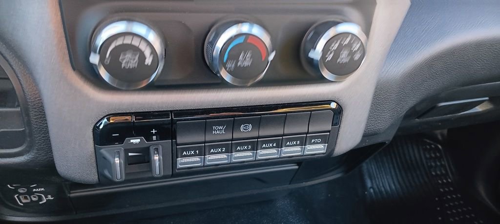 New 2024 RAM 5500 Tradesman image 19