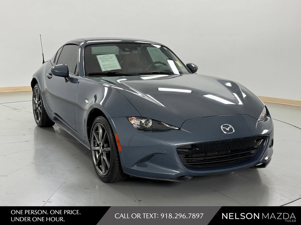 Used 2020 MAZDA MX-5 Miata RF Grand Touring RWD image 4