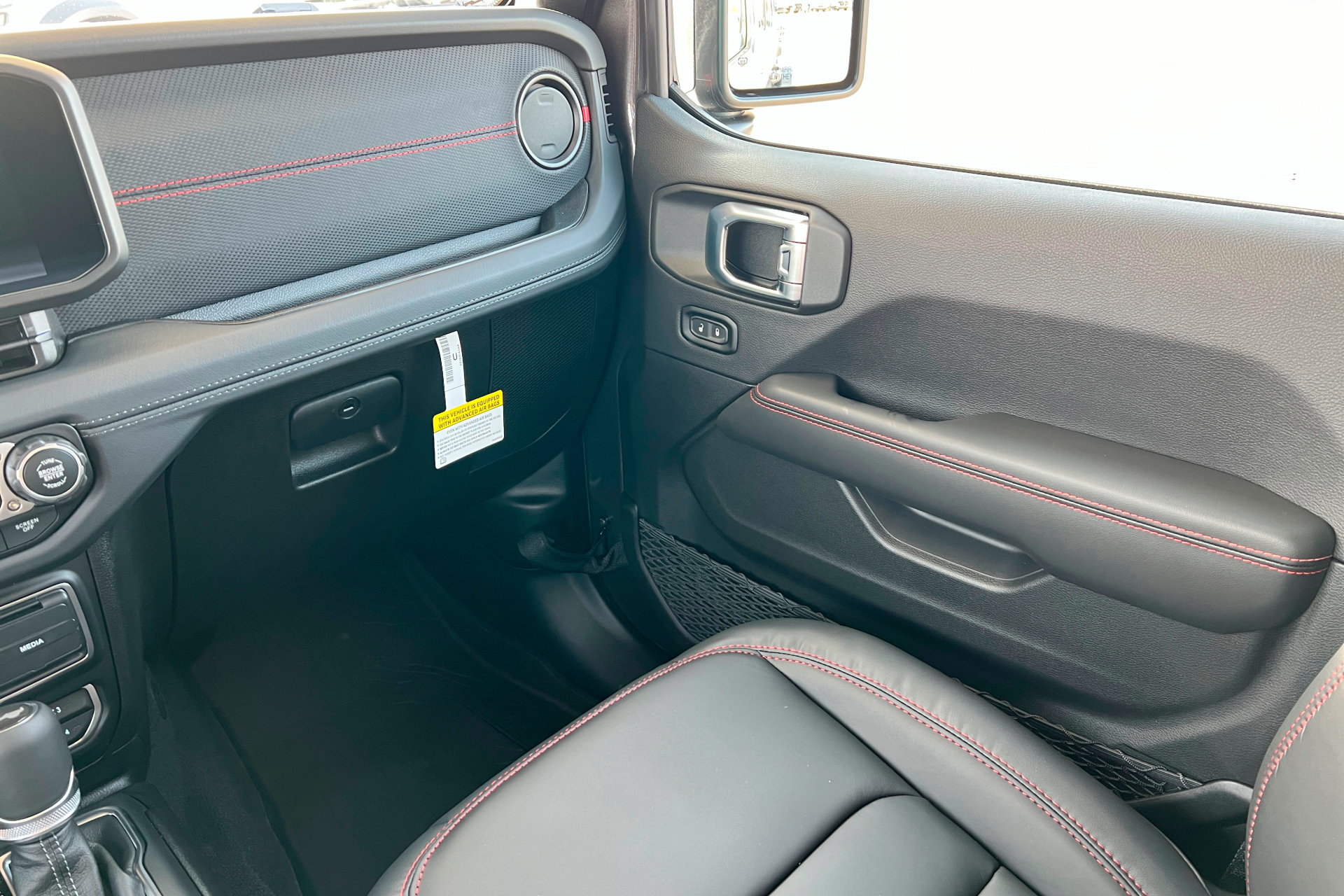 New 2026 Jeep Wrangler Unlimited Rubicon AWD/4WD image 10