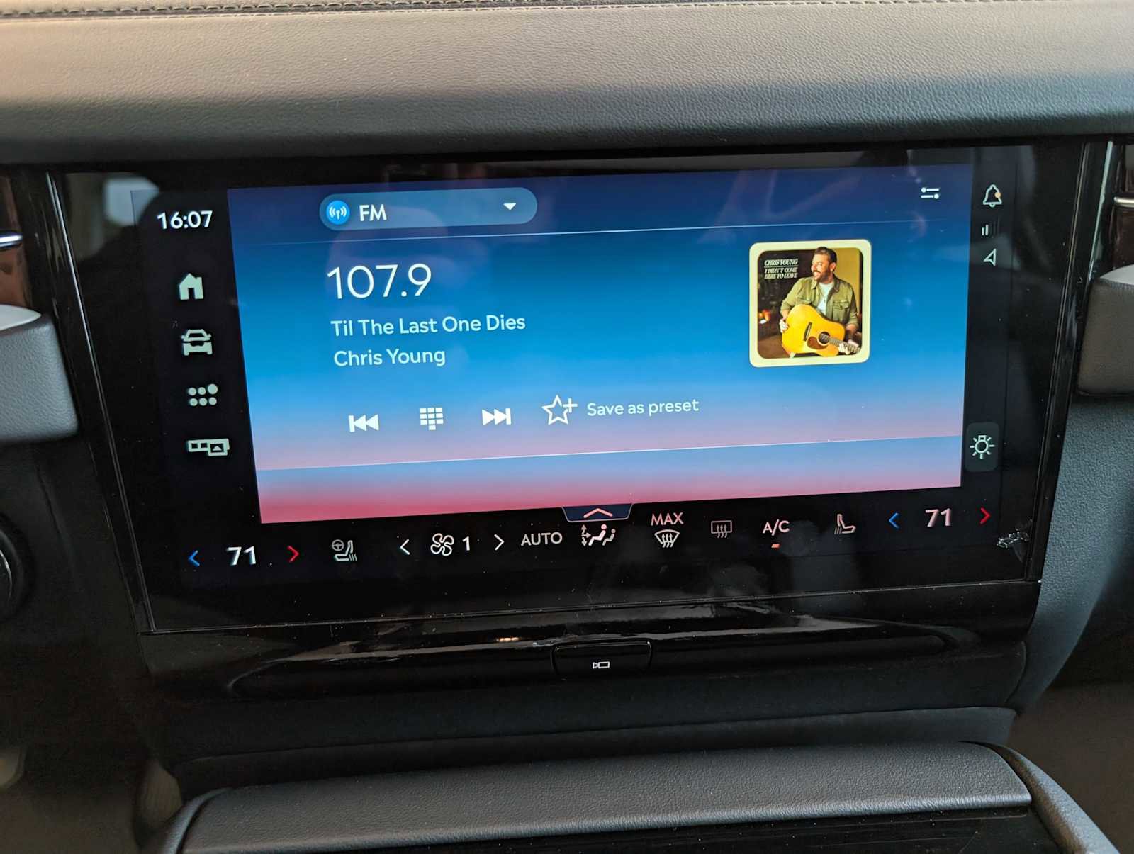 New 2025 Lincoln Navigator Reserve w/ Jet Appearance Package image 22