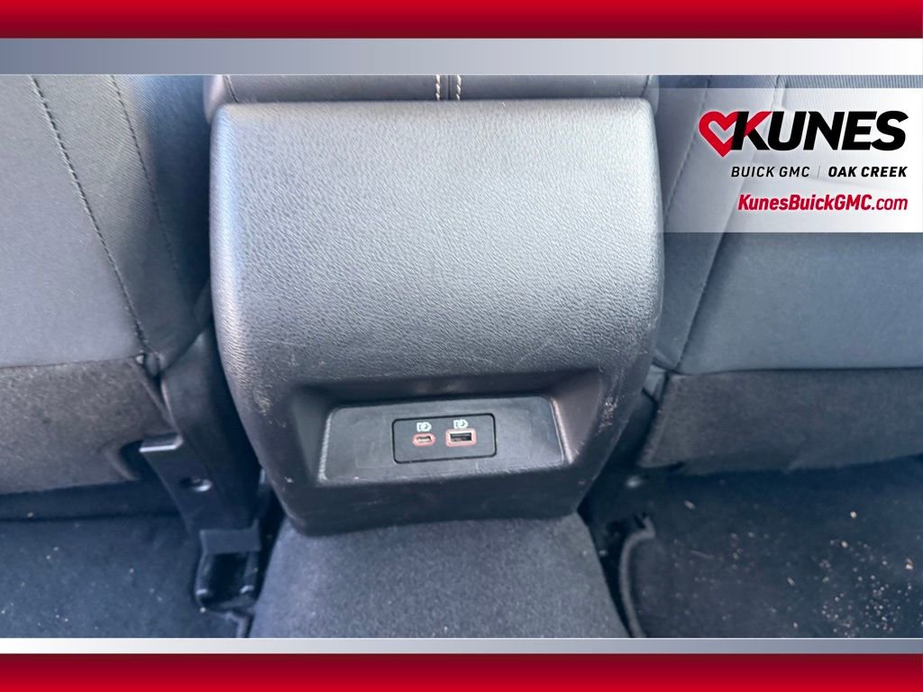 Used 2024 Nissan Altima 2.5 SV image 10