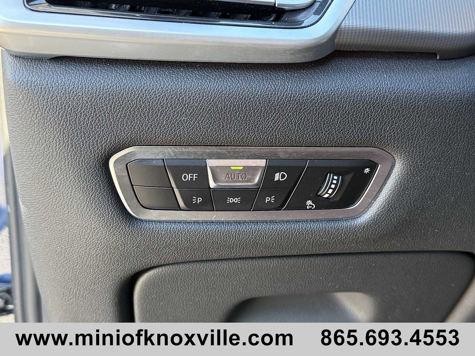 Used 2022 BMW X5 xDrive40i w/ Premium Package image 25