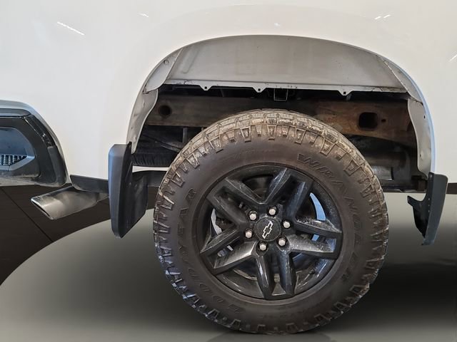 Used 2020 Chevrolet Silverado 1500 Custom Trail Boss w/ Custom Convenience Package AWD/4WD image 24