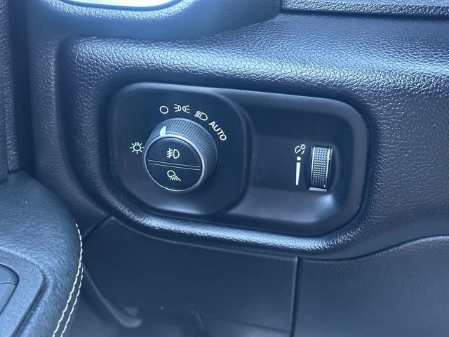 Used 2023 RAM 3500 Big Horn image 36