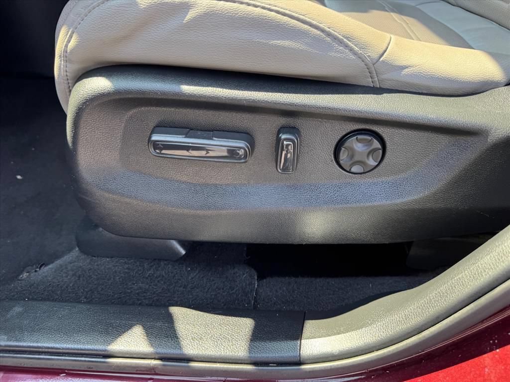 Used 2018 Honda CR-V EX-L image 16