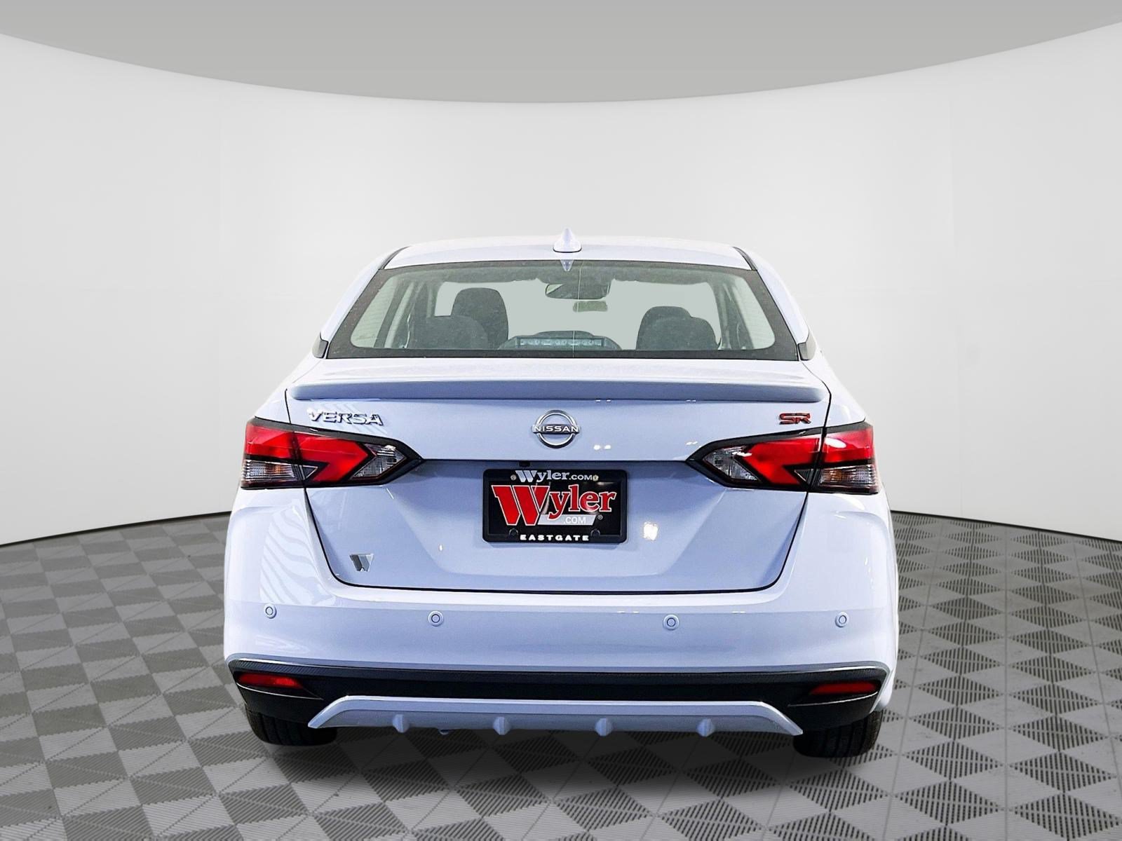 New 2025 Nissan Versa SR w/ Trunk Package FWD image 26