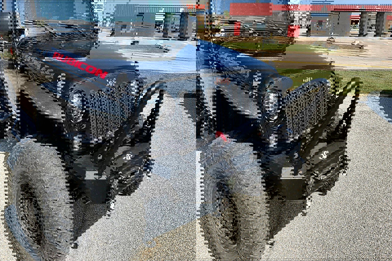 Used 2016 Jeep Wrangler Unlimited Rubicon w/ Connectivity Group image 3