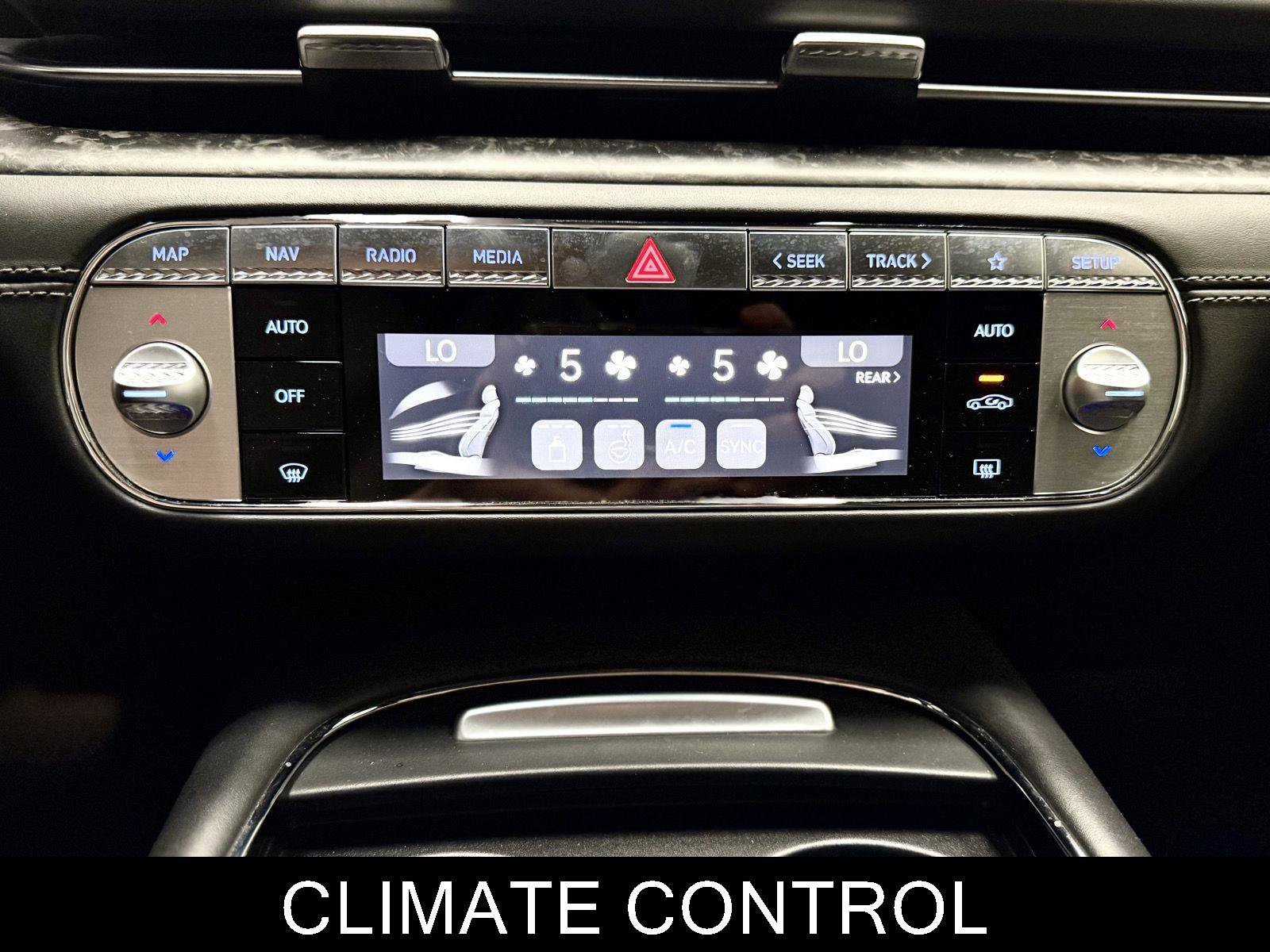 Used 2023 Genesis G90 3.5T AWD/4WD image 24