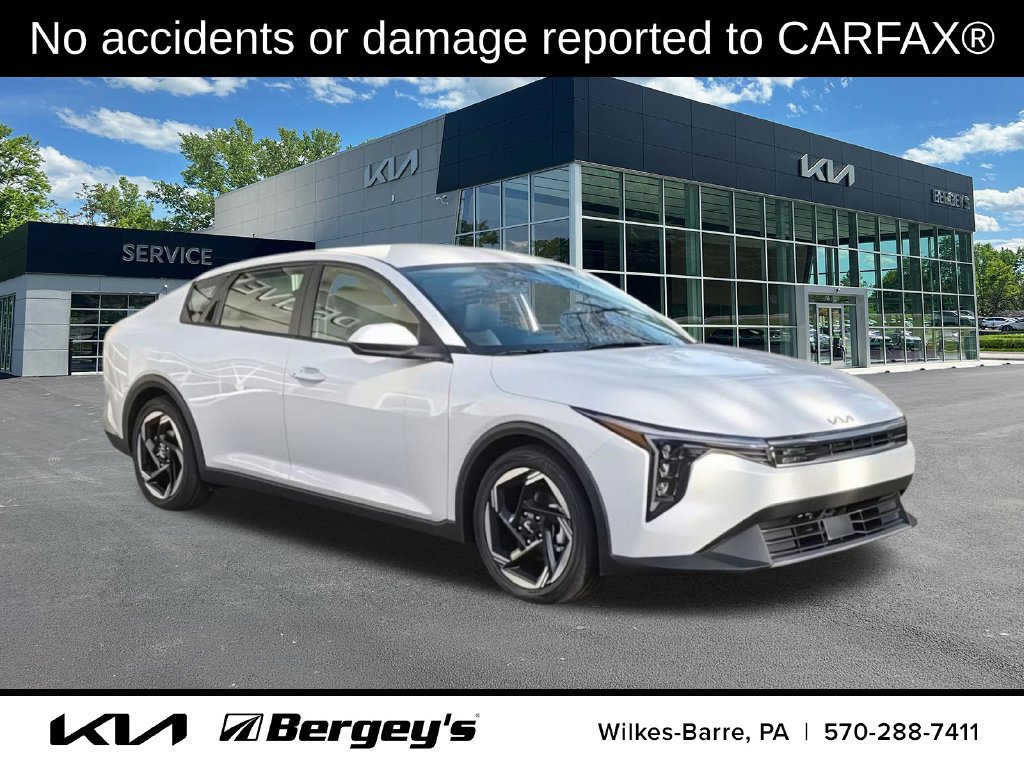 Certified 2025 Kia K4 EX FWD image 2