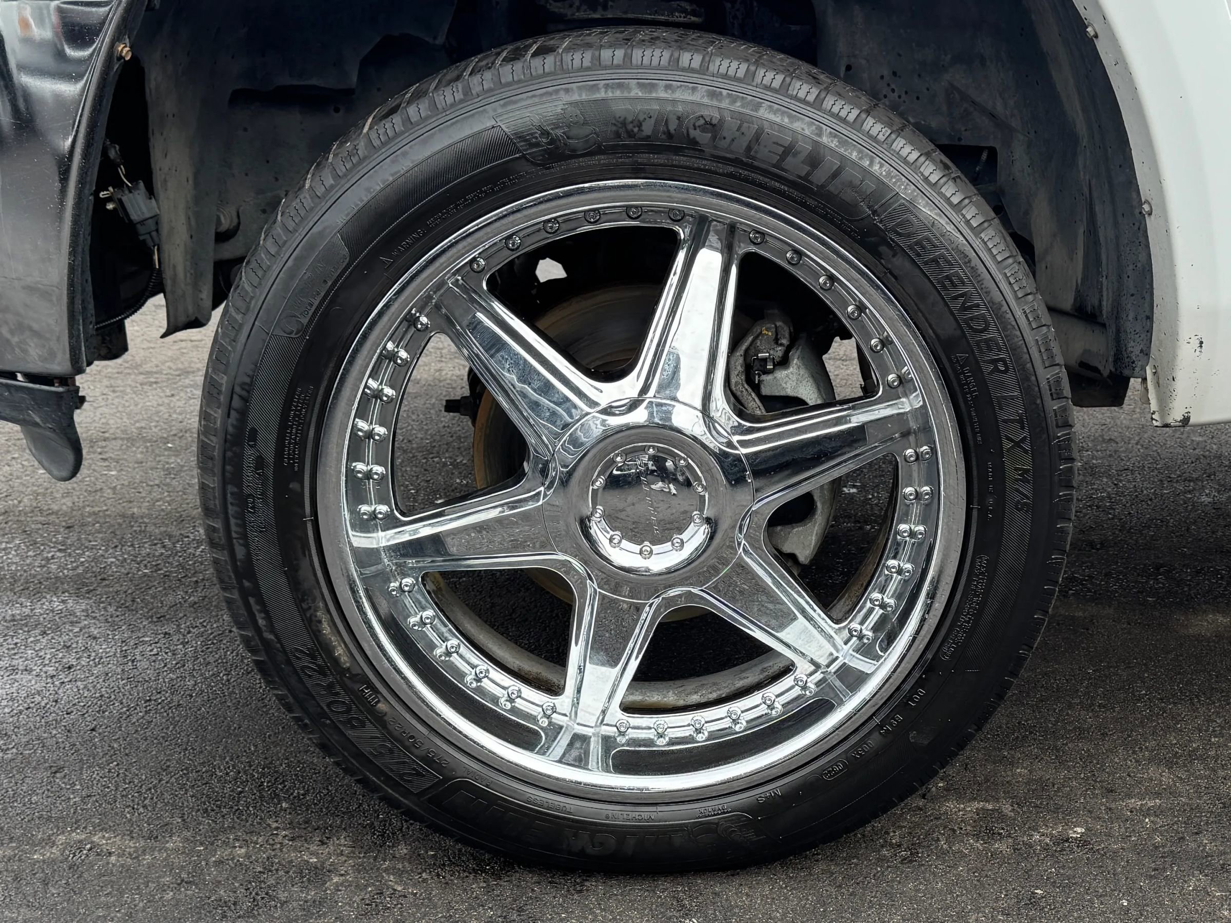 Used 2011 RAM 2500 Laramie w/ Protection Group AWD/4WD image 9