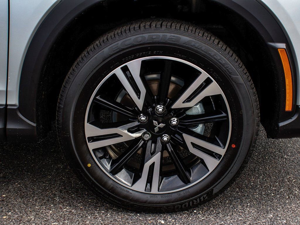 New 2026 Mitsubishi Eclipse Cross SE AWD/4WD image 7