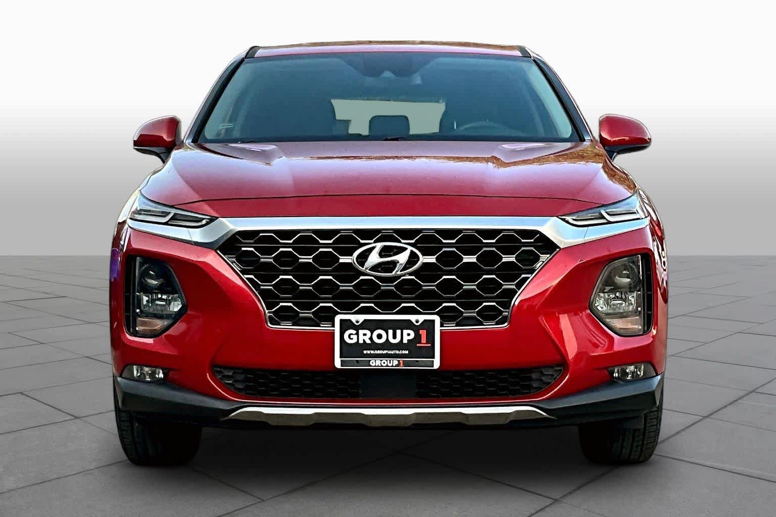 Used 2019 Hyundai Santa Fe SEL FWD image 4