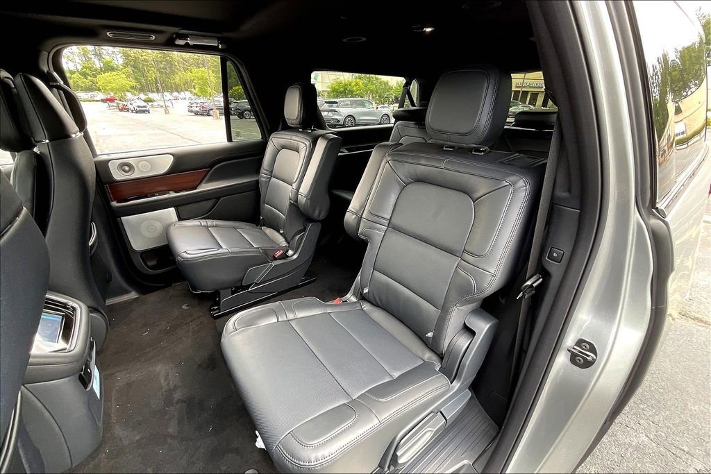 New 2024 Lincoln Navigator L Reserve AWD/4WD image 10