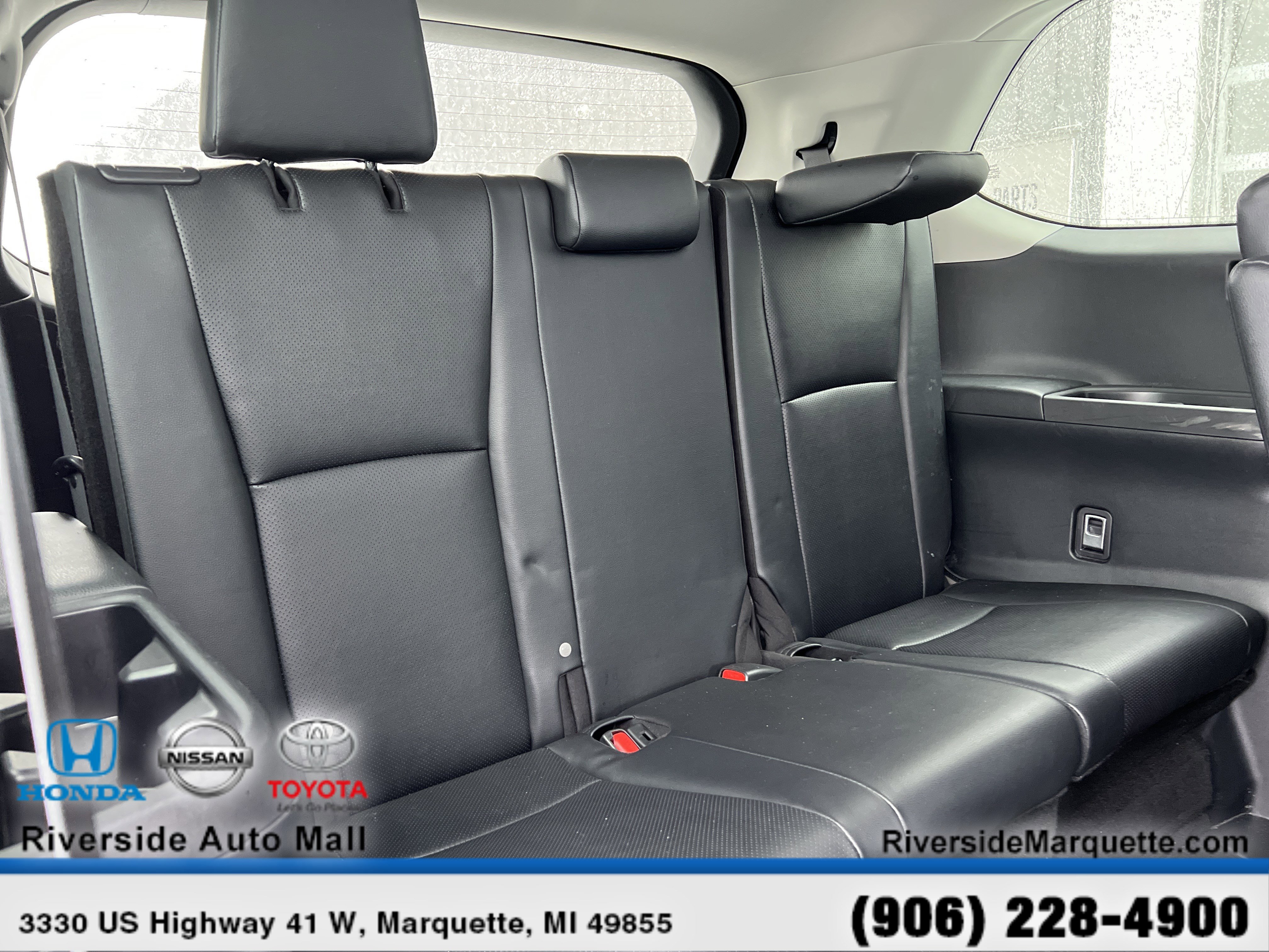 Used 2025 Toyota Grand Highlander AWD image 26