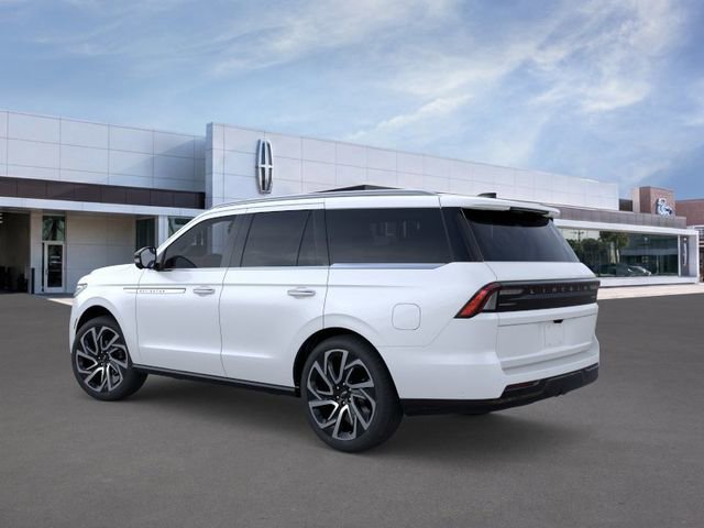 New 2026 Lincoln Navigator Reserve AWD/4WD image 5