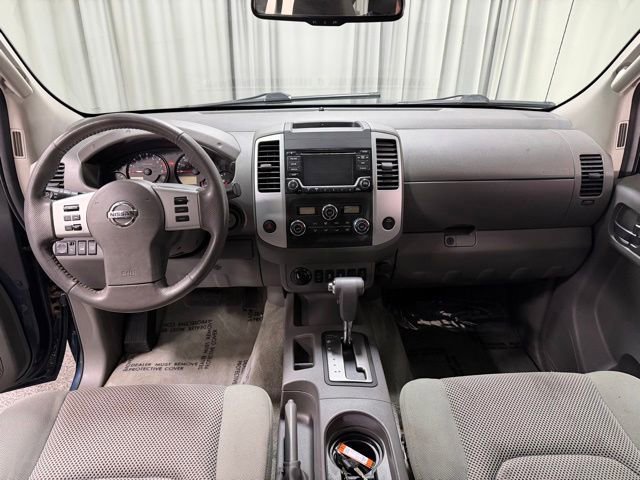 Used 2016 Nissan Frontier SV w/ SV Value Truck Package AWD/4WD image 11