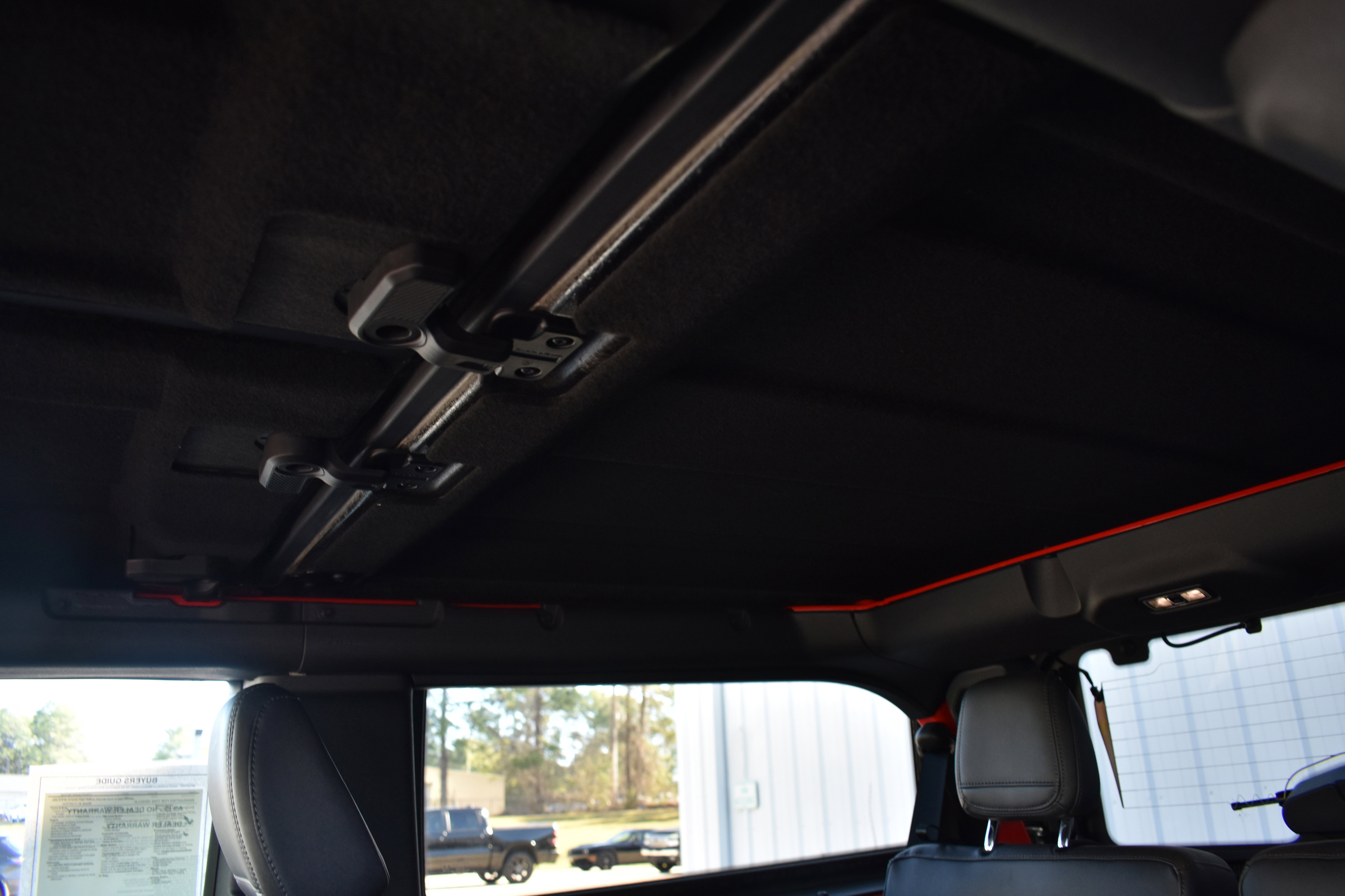 Used 2023 Ford Bronco Black Diamond image 14