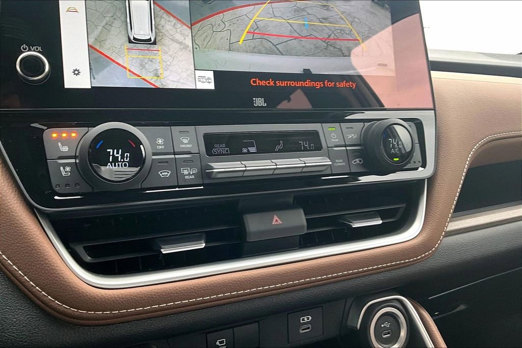 Used 2026 Toyota Grand Highlander Platinum image 13