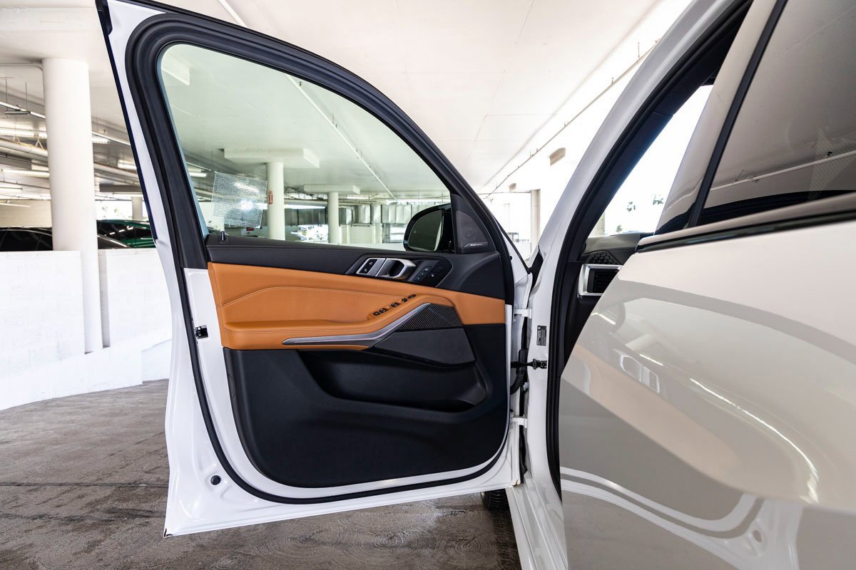 Used 2024 BMW X5 M60i image 16