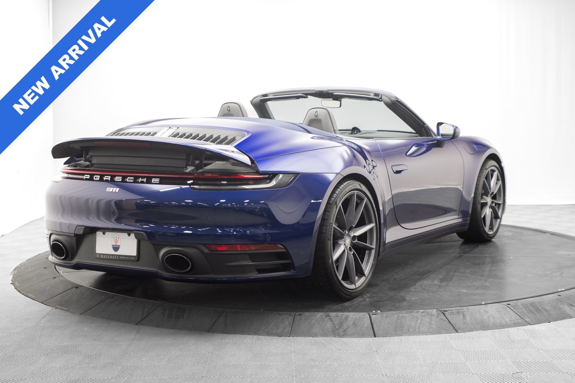 Used 2020 Porsche 911 Carrera S RWD image 3